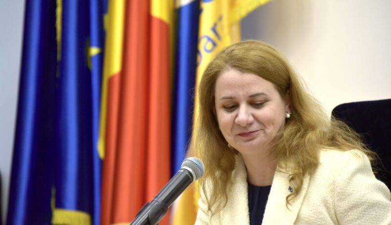 Elevii de la clasa pregătitoare și până la clasa a IV-a vor putea fi comasați într-o singură clasă, simultan